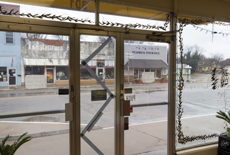 20151129_REllibee_InsideSmalltown0010_2